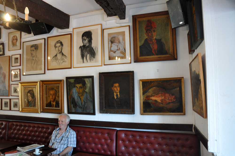 Interior of the Cafe des Templiers, Collioure